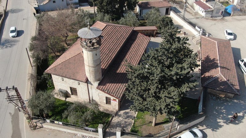 124 yıllık tarihi cami, depremlere meydan okuyor