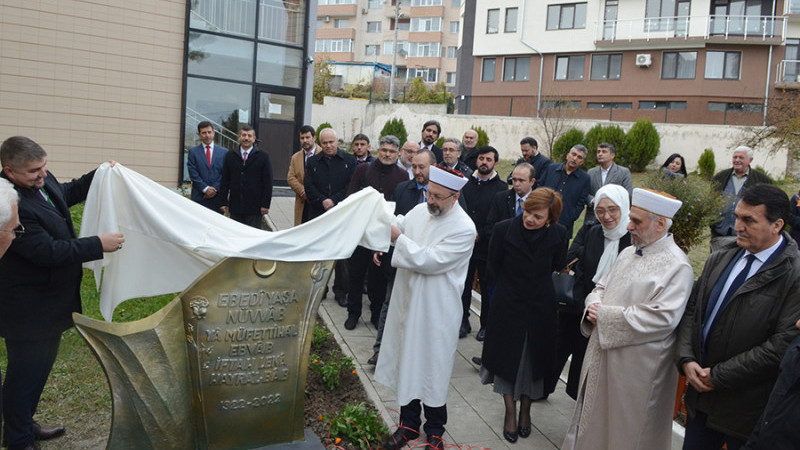 Osmangazi’den 100 yıllık okula, tarihi hizmet