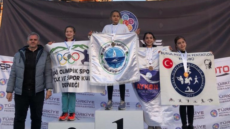 Gemlik Belediyespor Ankara’dan madalya ile döndü