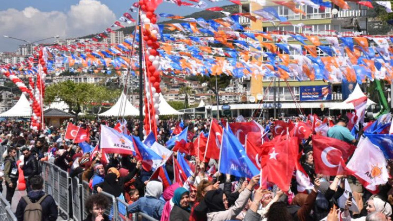 Cumhurbaşkanı Erdoğan’a Bursa’da sevgi seli!