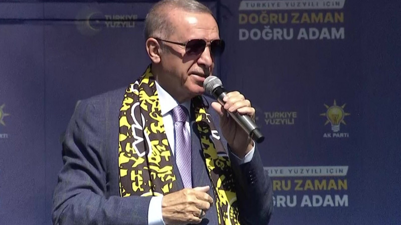 Cumhurbaşkanı Erdoğan: 'Bu milleti kirli oyunlarına alet edemeyecekler'