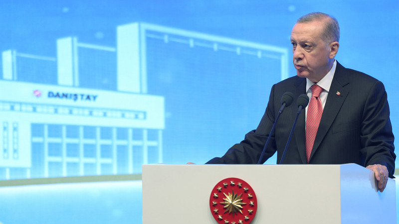 Cumhurbaşkanı Erdoğan'dan yeni anayasa mesajı