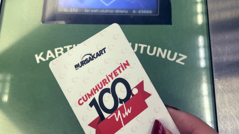 Bu ulaşım kartları 100. yıla özel