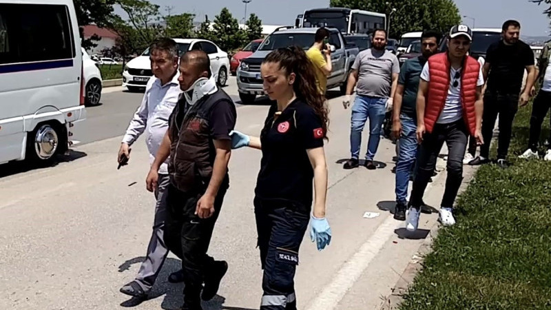 Bursa'da cip ile elektrikli bisiklet çarpıştı: 2 yaralı