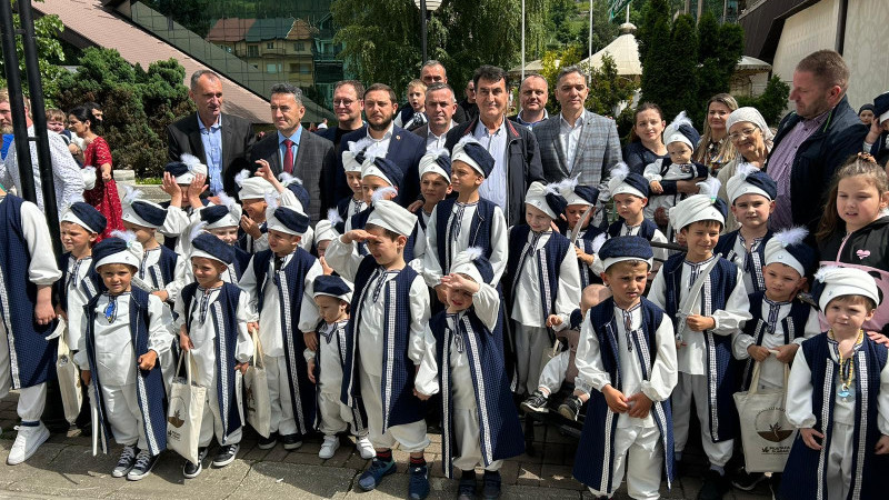 Osmangazi’den Karadağ’da sünnet şöleni