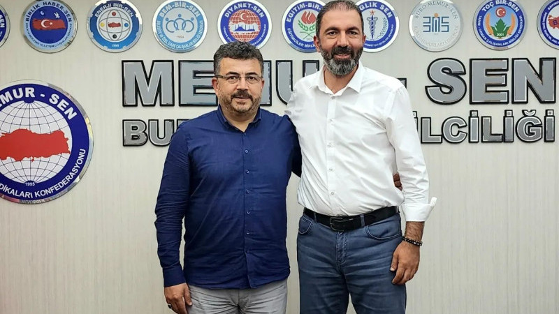 MEMUR-SEN Bursa'da bayrak değişimi