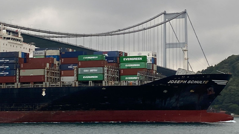 Tahıl Koridorundan geçen konteyner yüklü ilk gemi İstanbul’da