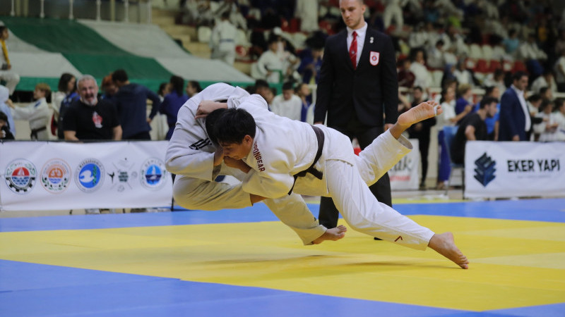 Judo’nun kalbi Gemlik’te attı