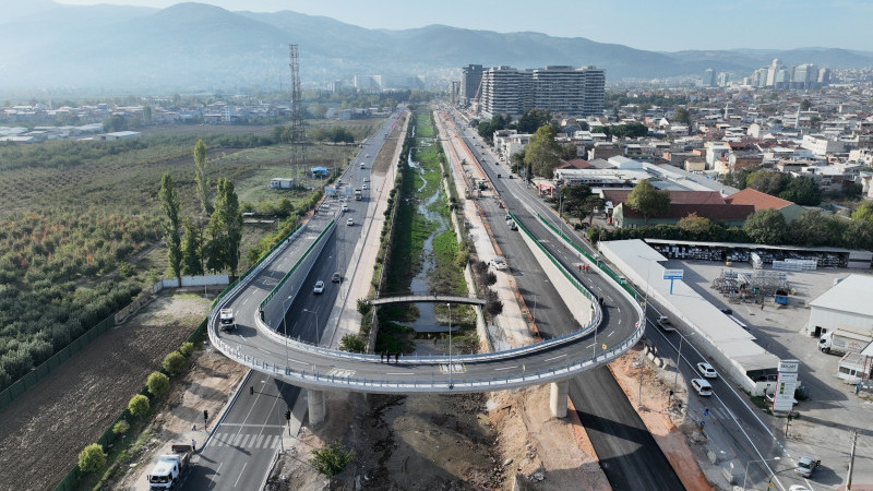 Bursa'da ulaşım yeni köprülerle nefes alıyor