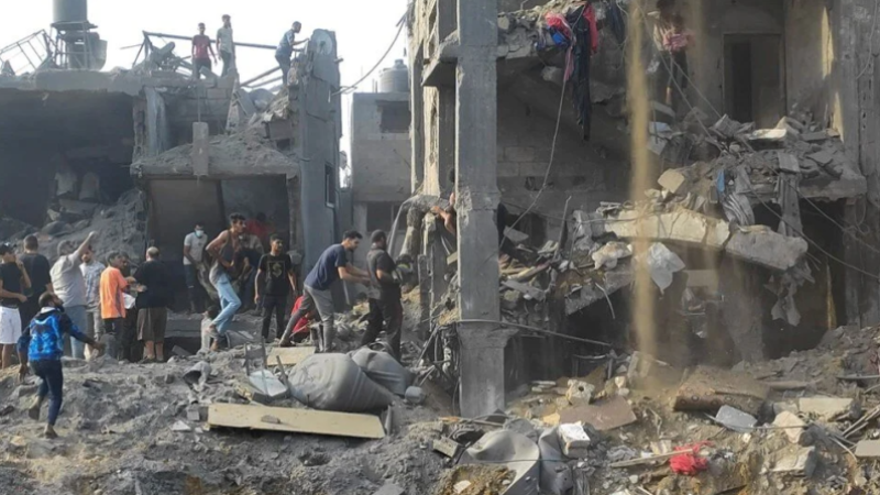 İsrail'den Cibaliye Mülteci Kampı'na hava saldırısı: En az 50 ölü