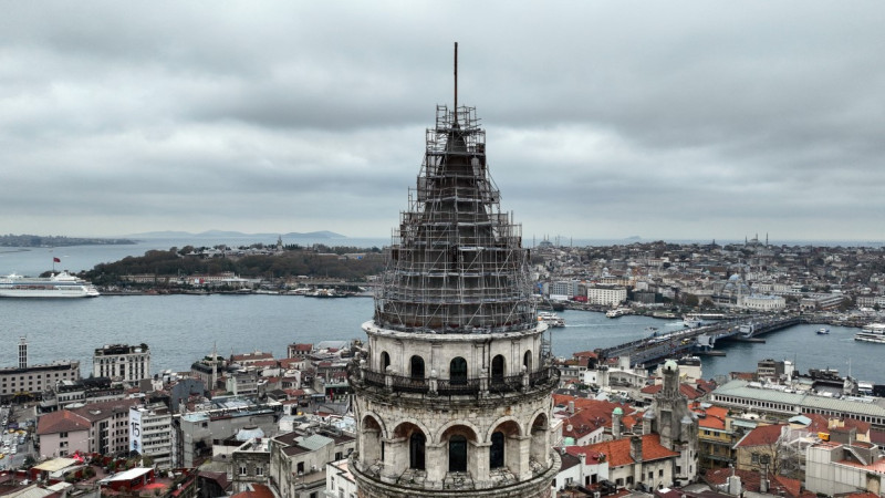 Galata Kulesi'nde restorasyon