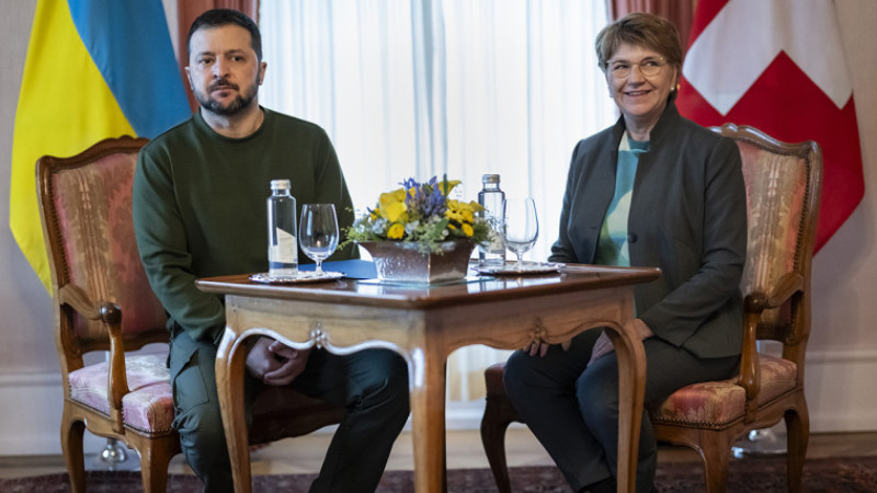 Zelenskiy'nin talebi üzerine İsviçre, Ukrayna Barış Zirvesi’ne ev sahipliği yapacak