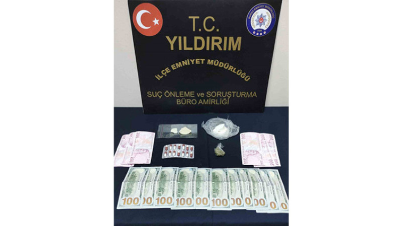 3 gün takip edildi, üzerinde 42,2 gram uyuşturucuyla yakalandı