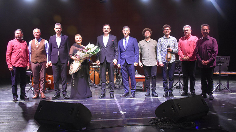 Doruk Sağlık Grubu'ndan anlamlı konser