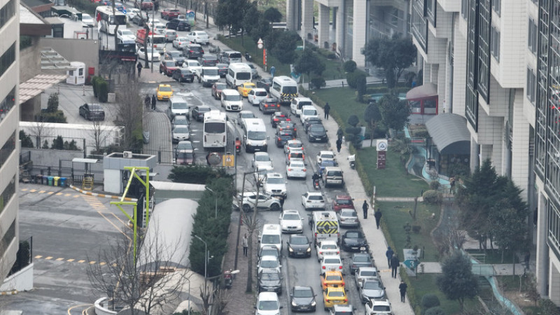 İstanbul’da taşıt yoğunluğu dikkat çekiyor