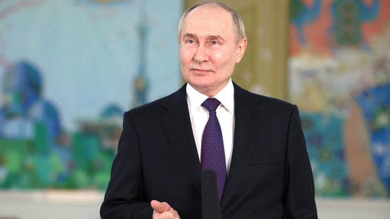 Putin: “Avrupa'daki NATO ülkeleri neyle oynadıklarının farkında olmalıdır”