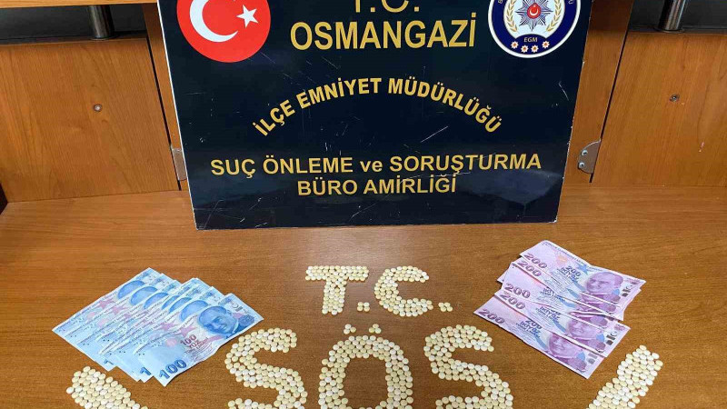 Bursa’da takibe alınan şüpheliden 750 adet sentetik hap ele geçirildi