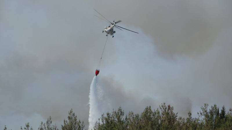 Çanakkale'deki tarihi yangında uçak ve helikopterler 708 sorti yaptı, 146 saat havada kaldı