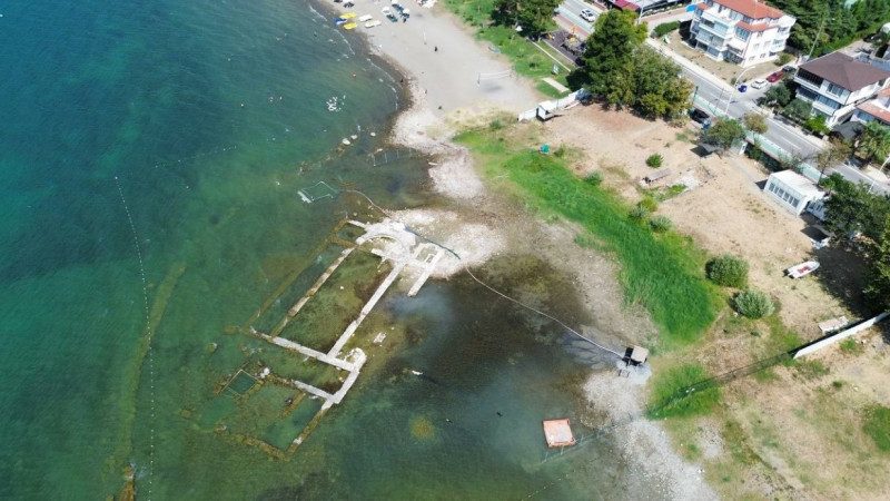 İznik Gölü’ndeki bazilika, kuralıktan dolayı gün yüzüne çıktı