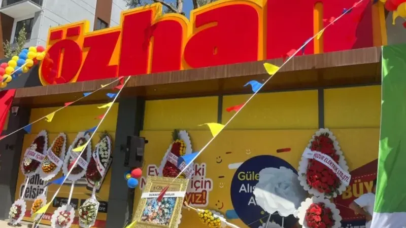 Özhan Market 47. şubesini Kayapa’da hizmete açtı