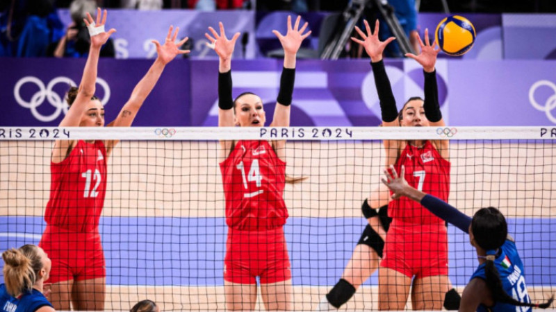 A Milli Kadın Voleybol Takımı, İtalya’ya mağlup oldu