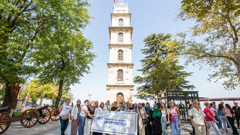 Bursa’nın güzelliklerini işaret diliyle tanıyorlar