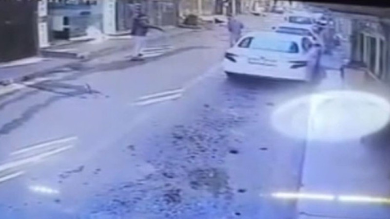 Bursa'da mermilerden böyle kaçtı!