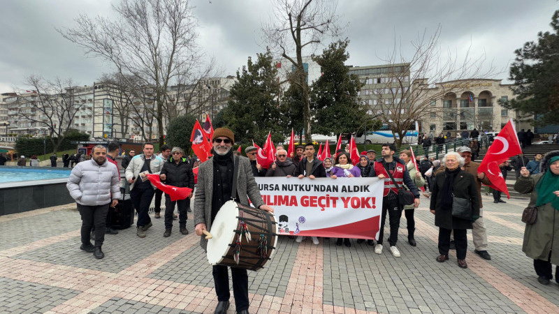 Bursa’da liseliler ve kadınlardan Açılım Süreci'ne tepki yürüyüşü!