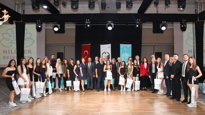 Nilüfer’den dünyaya barış ve kardeşlik mesajları   