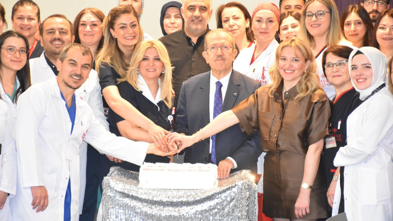 Hayat Hastanesi sağlıkçıları unutmadı
