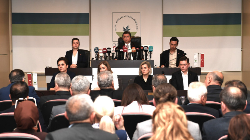 Osmangazi Belediye Meclisi Özgür Özel’e yönelik saldırıyı kınadı