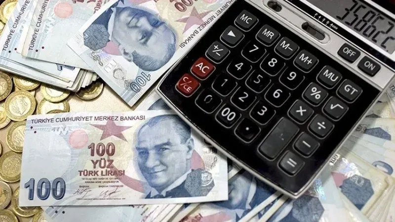 Milyonlarca çalışanın kulağı orada! Asgari ücrete zam yapılacak mı? İlk sinyal verildi mi?
