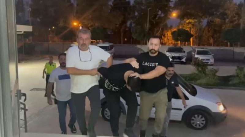 Husumetlisini vuracaktı, yanlışlıkla 3 kişiyi daha vurdu