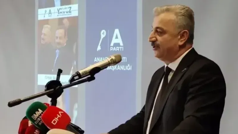 Anahtar Parti'den Dijital Alarm Çağrısı: “Türkiye Geri Kalıyor, Anahtar Bizde!”