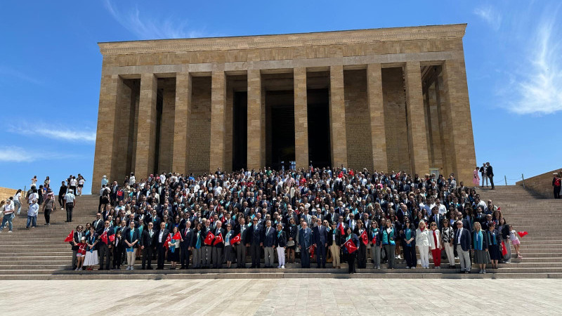 Rotaryenler yeni döneme Anıtkabir'de Ata'ya saygıyla başladı