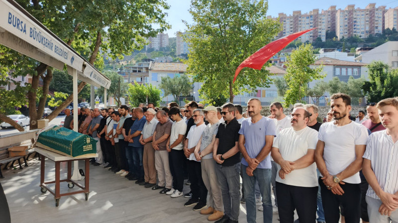Orhangazi Kadriye Değirmen’e ağladı: Vefat haberi ilçede büyük üzüntü yarattı
