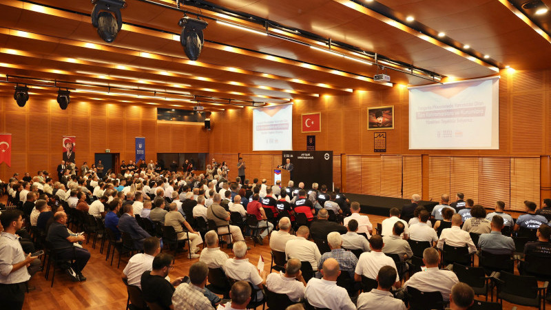 Başkan Bozbey'den alev savaşçılarına teşekkür