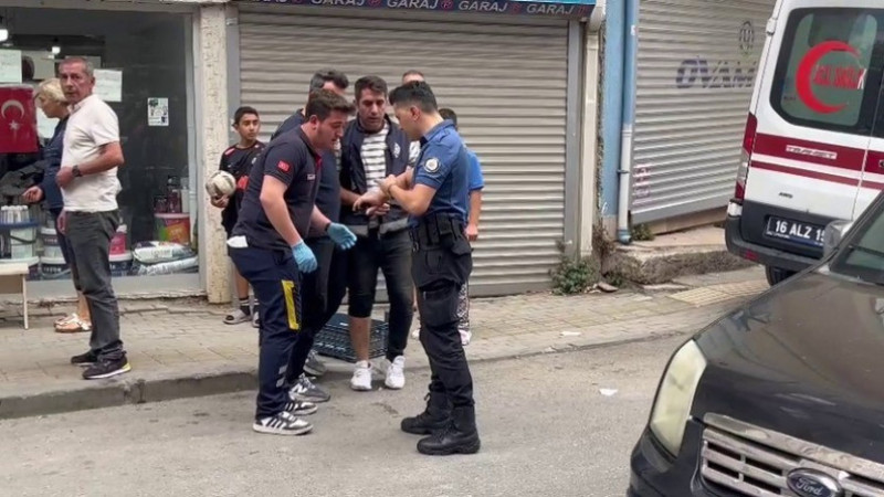 Bursa’da ihbara giden polise köpekle saldırdı