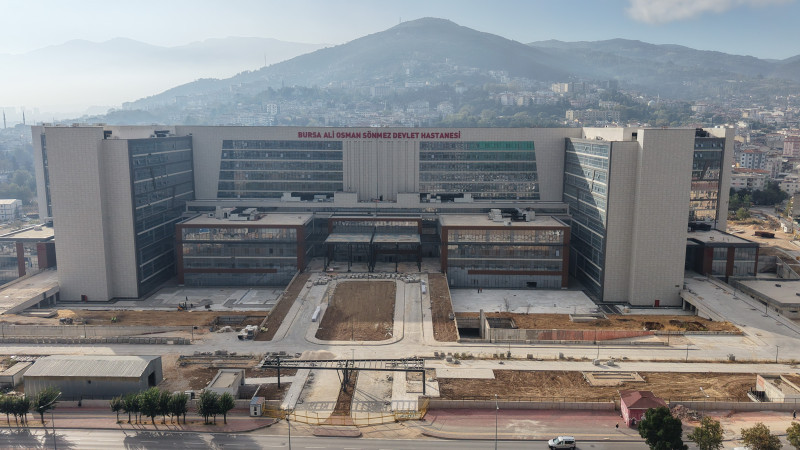 Bursa'nın en büyük acil servisli hastanesi açılmak için gün sayıyor