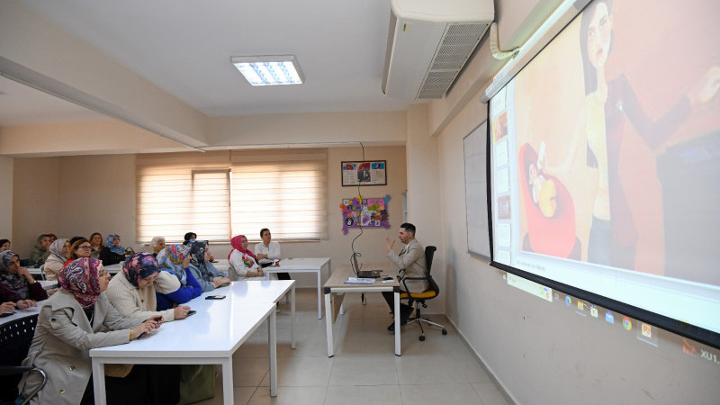 Osmangazi’de “Kadın ve Toplum” söyleşisi