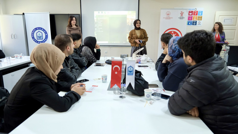 Yıldırım Belediyesinden kadına yönelik şiddetle mücadele eğitimi
