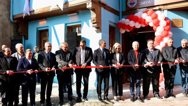 Gemlik’te Kadın ve Çocuk Dayanışma Merkezi açıldı