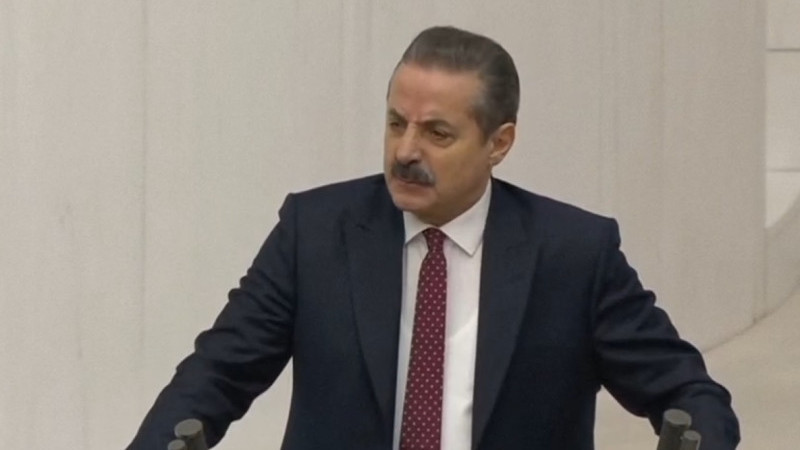 Faruk Çelik: “Sloganlar yanlış ama suçlama haksız”