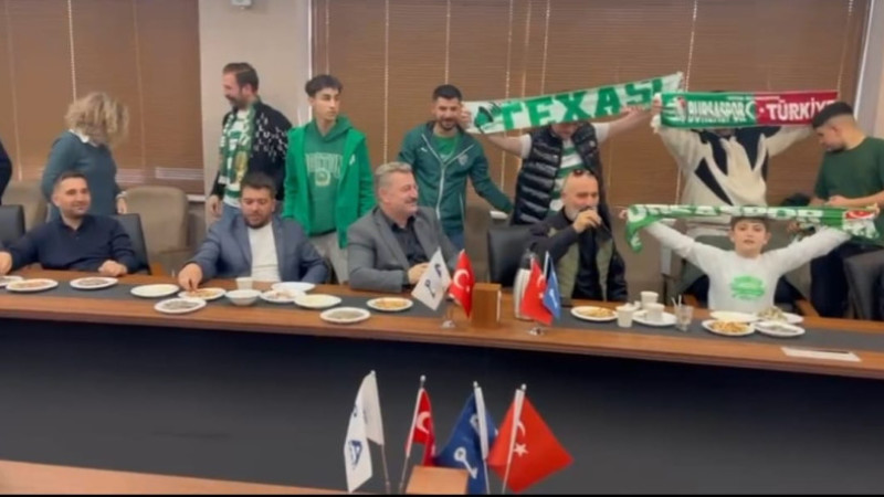 Fikret Aslan’dan Bursaspor’a tam destek: “Siyasi tuzaklara gelmeyeceğiz”